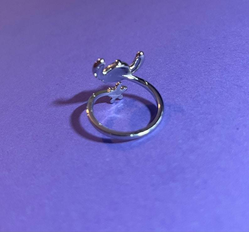 Face Ring with Adjustable Sizing - Limited Edition for Fans and Lovers - Blacinshop