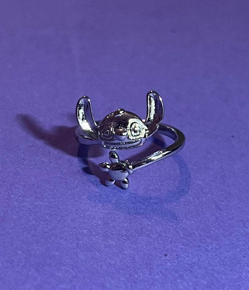 Face Ring with Adjustable Sizing - Limited Edition for Fans and Lovers - Blacinshop