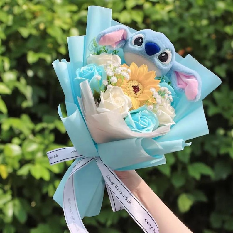 Plush Flower Bouquet – A Unique Gift for Any Memorable Celebration